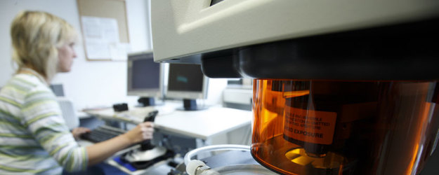 Laser-Ablation-ICP-MS: allows in-situ trace element analysis